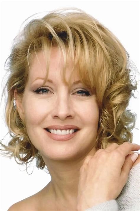 Linda Kozlowski biographie, news, photos, vidéos et avis
