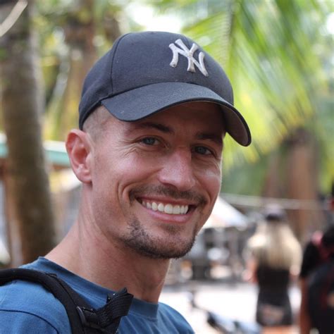 domenic est sur couchsurfing couchsurfing