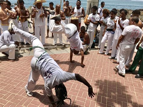 Por Que A Capoeira Está Relacionada Com A Cultura Brasileira - Por Que A Capoeira Está Relacionada Com A Cultura Brasileira - FDPLEARN