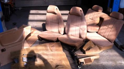 Saab 900 komplette Innenausstattung in Beige Velour | Das Saab Forum.