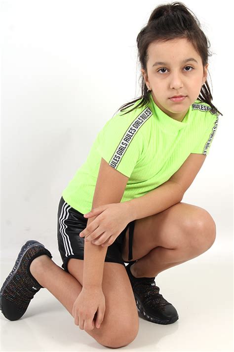 Modelos - Mini Model Agência
