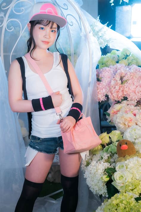 Lala Kudo Monster Trainer Gravure Photoset - Explicit (Digital