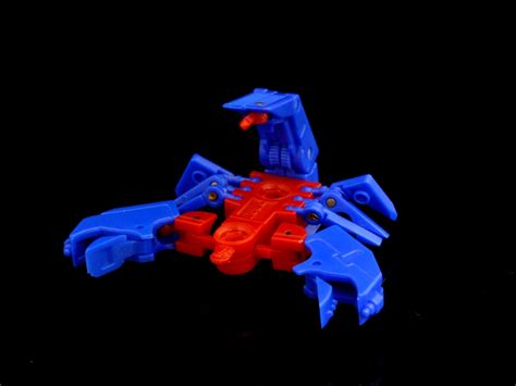 Stinger - Transformers Toys - TFW2005