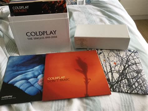 The Singles 1999-2006 : r/Coldplay