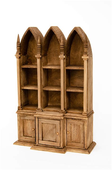 Готический шкаф Лента Новостей Woodminiature