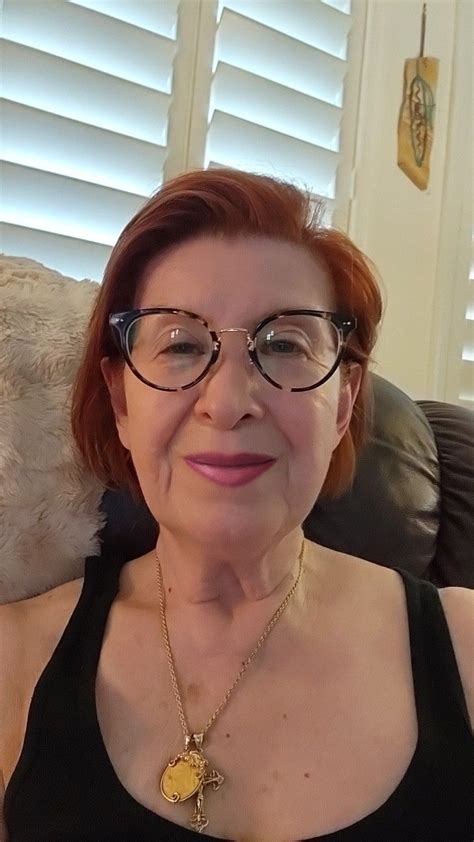 Beautiful Old Woman, 10 Most Beautiful Women, Beautiful Smile, Lovely ...