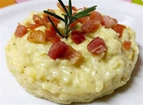 Risoto De Alho Poró E Bacon - Receitas da Erika de Castro - RISOTO DE ALHO PORó E BACON