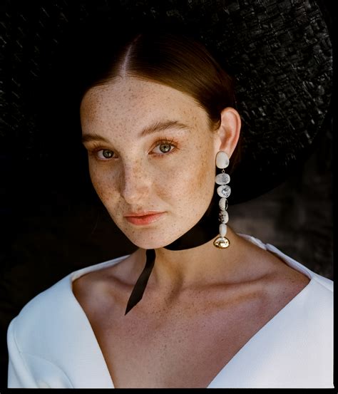 Olivia Oliver's Instagram, Twitter & Facebook on IDCrawl