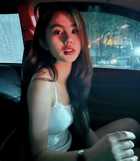 Zoe Levana (@zoe_levana) • Instagram photos and videos