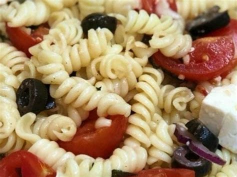 The Best Vegetarian Pasta Salad | SharetheCook