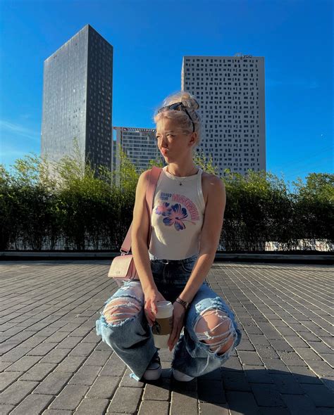 Christine Bright | What a beautiful day 🌈🦄 | Instagram