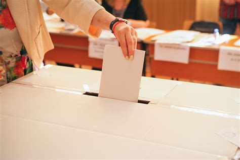 10 Tips for Successful HOA Elections - McGowan Program Administrators