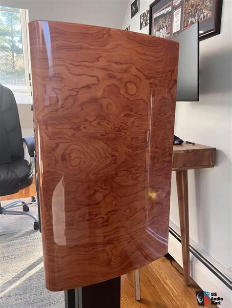 Philharmonic BMR Walnut Burl Monitor Speaker (Pair) Photo #4743101 - US ...