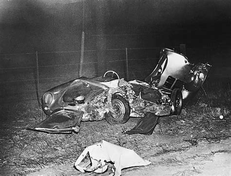 Haunting Photographs From James Dean's Fatal Car Wreck in 1955 ...