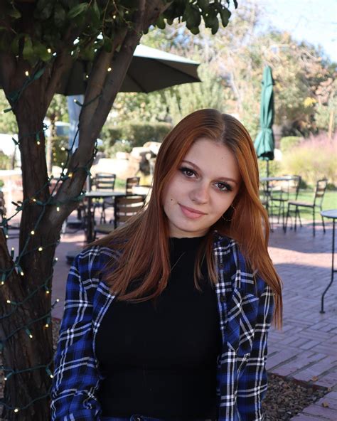 Allie Rose (@yawi_allie) • Instagram photos and videos