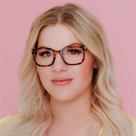 Finding the perfect glasses for an oval shape head 42