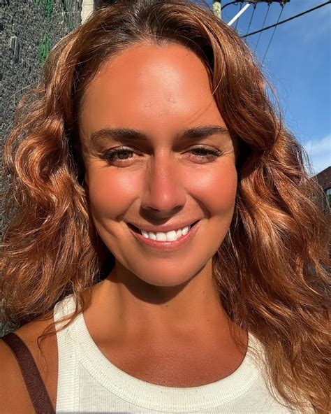 | COMMISSIONS 2025 OPEN | The face of a psychopath who wants to paint