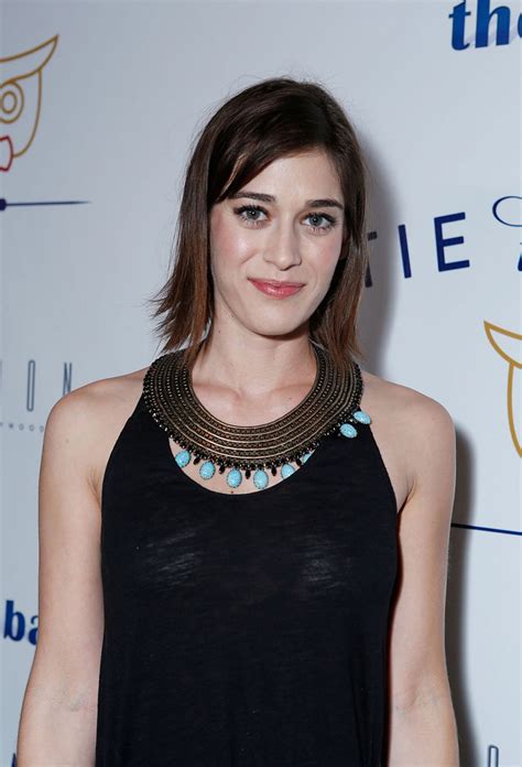Lizzy Caplan Weight Loss