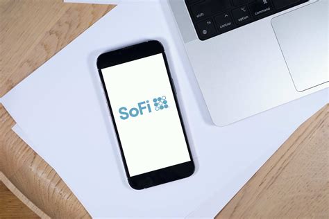 SoFi stock soars after blockbuster Q2 earnings: why analysts are