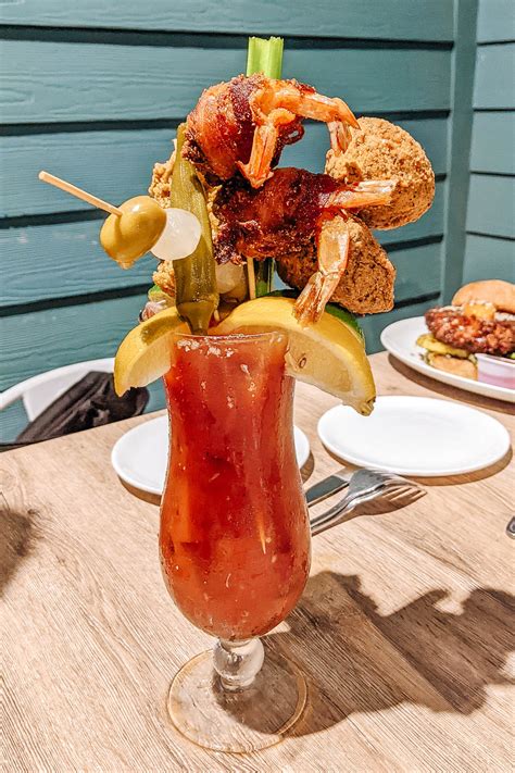 18 Best Restaurants in Galveston, Texas - Enchanting Texas