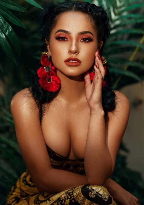 Becky G posa con un sexy y revelador atuendo en Instagram | El Siglo de