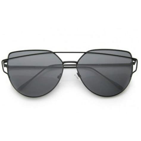 Persia (Black) on Storenvy