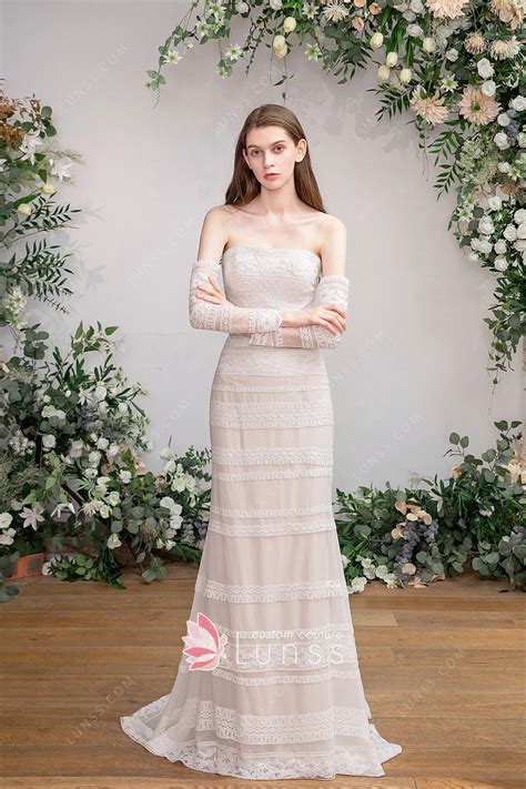 Striped wedding dress 60 photos - Astyledwedding.com