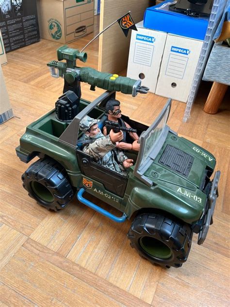 action man doll  poupees avec leurs accessoires la catawiki
