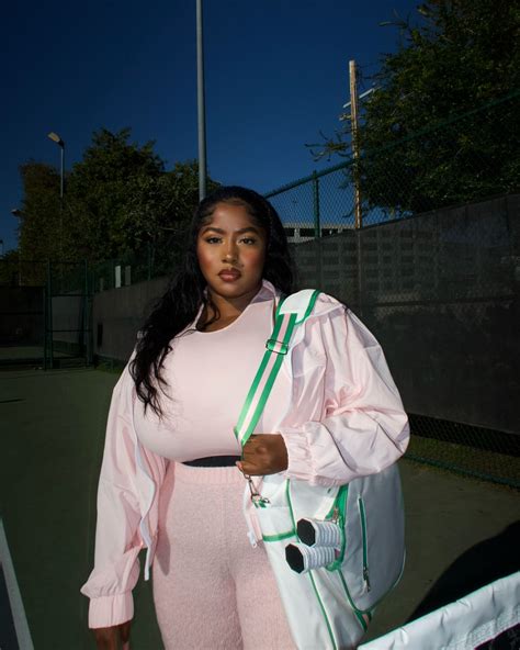 JeNelle Tucker (@jenellelolitia) • Instagram photos and videos