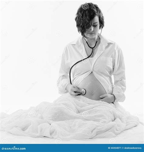 Naked Belly Stock Photo | CartoonDealer.com #47066322