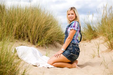 Jenni Gregg, Skirt, Bed, HD Wallpaper | Rare Gallery