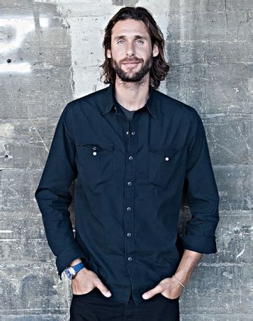 profile  style david de rothschild