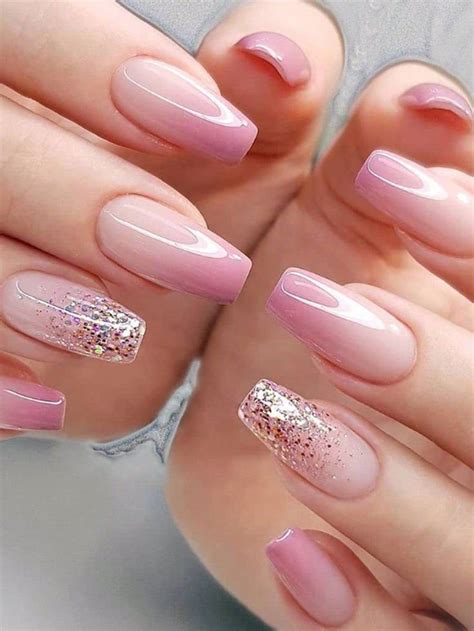 Unhas Simples Rosa Claro - 5 Unhas Rosa Claro com Glitter: Adicione Brilho e Delicadeza às Suas ...