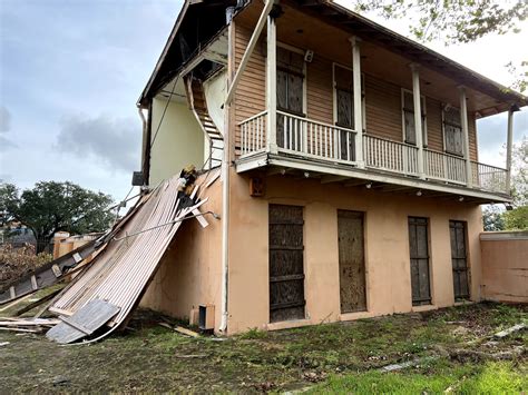 Who must follow historic preservation laws? Not the city, nor the state