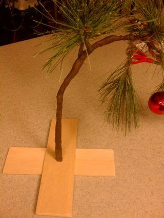Charlie brown s christmas tree – Artofit