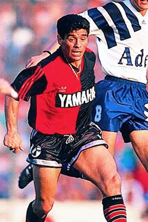 A 64 años del nacimiento de Diego Armando Maradona: las mejores