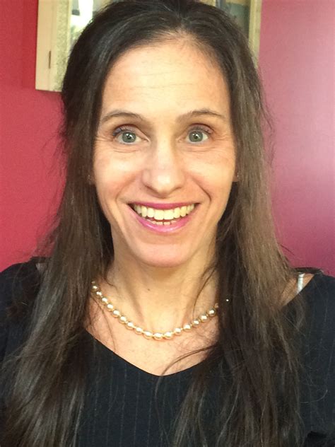 Faculty Profiles | Molloy University