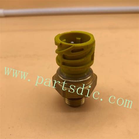 21634017 VOE21634017 D12D D13 Pressure Sensor for VOLVO truck
