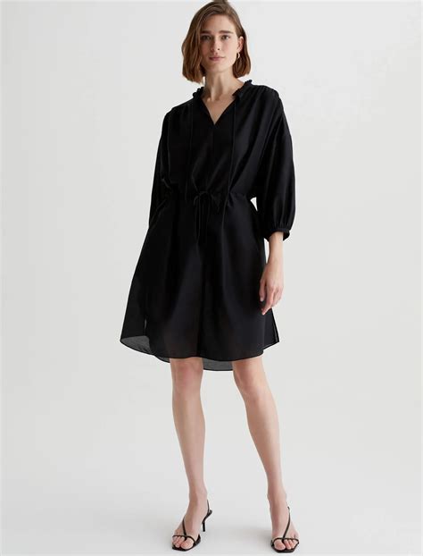 Octavia Dress - Casual Jeans