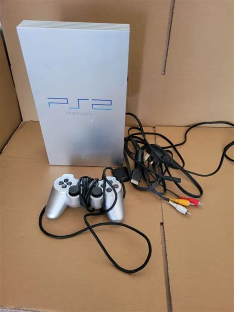SONY PLAYSTATION 2 PS2 Silver Console With Cables, Controller And ...