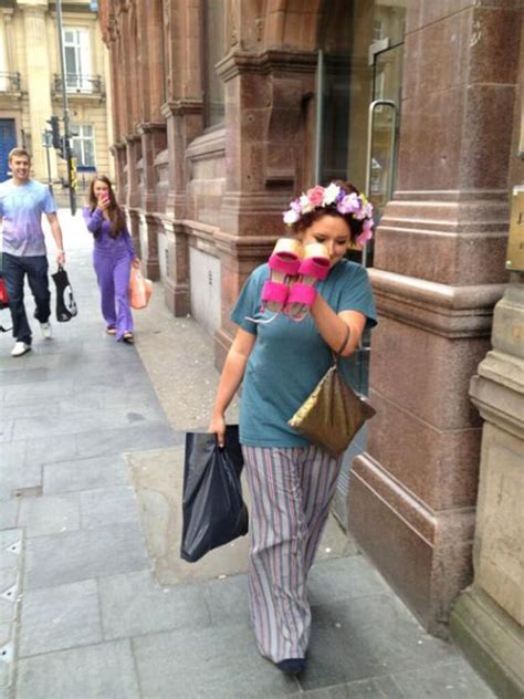 Walk Of Shame (32 pics)