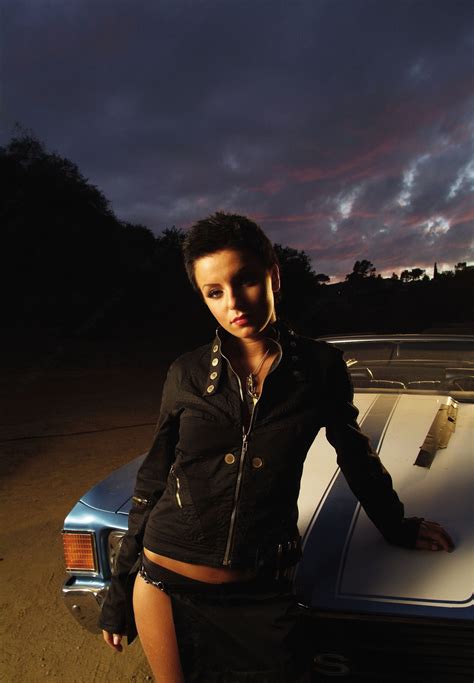 Julia Volkova photo #766230 | Celebs-Place.com