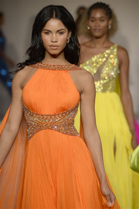 SHERRI HILL on Twitter: "NYFW 🧡 https://t.co/ljV9PO1xbG" / Twitter