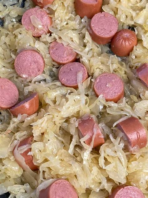 how to make hot dogs and sauerkraut