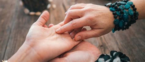 palm reader  sydney palm reading specialist sydney