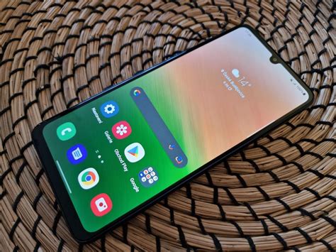 Samsung Galaxy A33 5G (RECENZE): výrobce vylepšoval, kde se dalo | Alza.cz