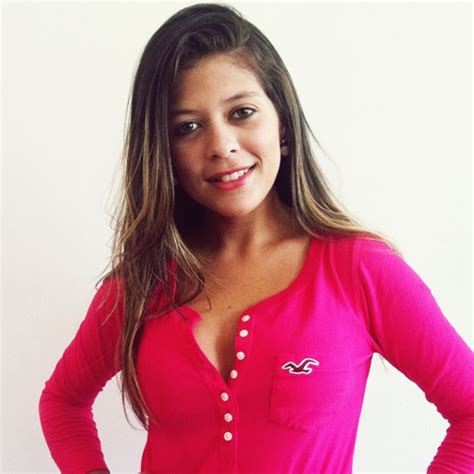 stream mc bella hoje eu quero amar  vrs mc nandinho dj