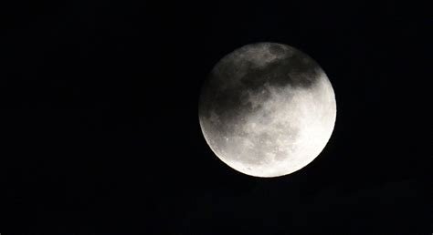Ce samedi, éteignez vos lumières ! C'est la nuit de l'obscurité - BX1