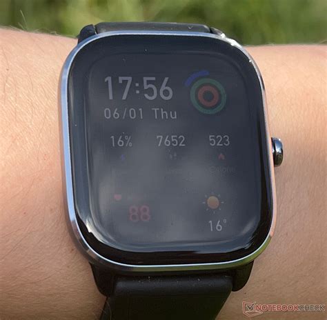 Amazfit GTS 4 Mini review - De compacte smartwatch die je veel voor je ...