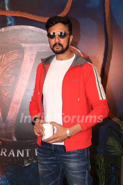 Kiccha Sudeep promoting his upcoming film Vikrant Rona in Juhu Photo